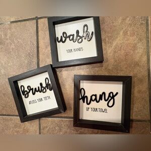 Black and White Home Accent Wall Art Set